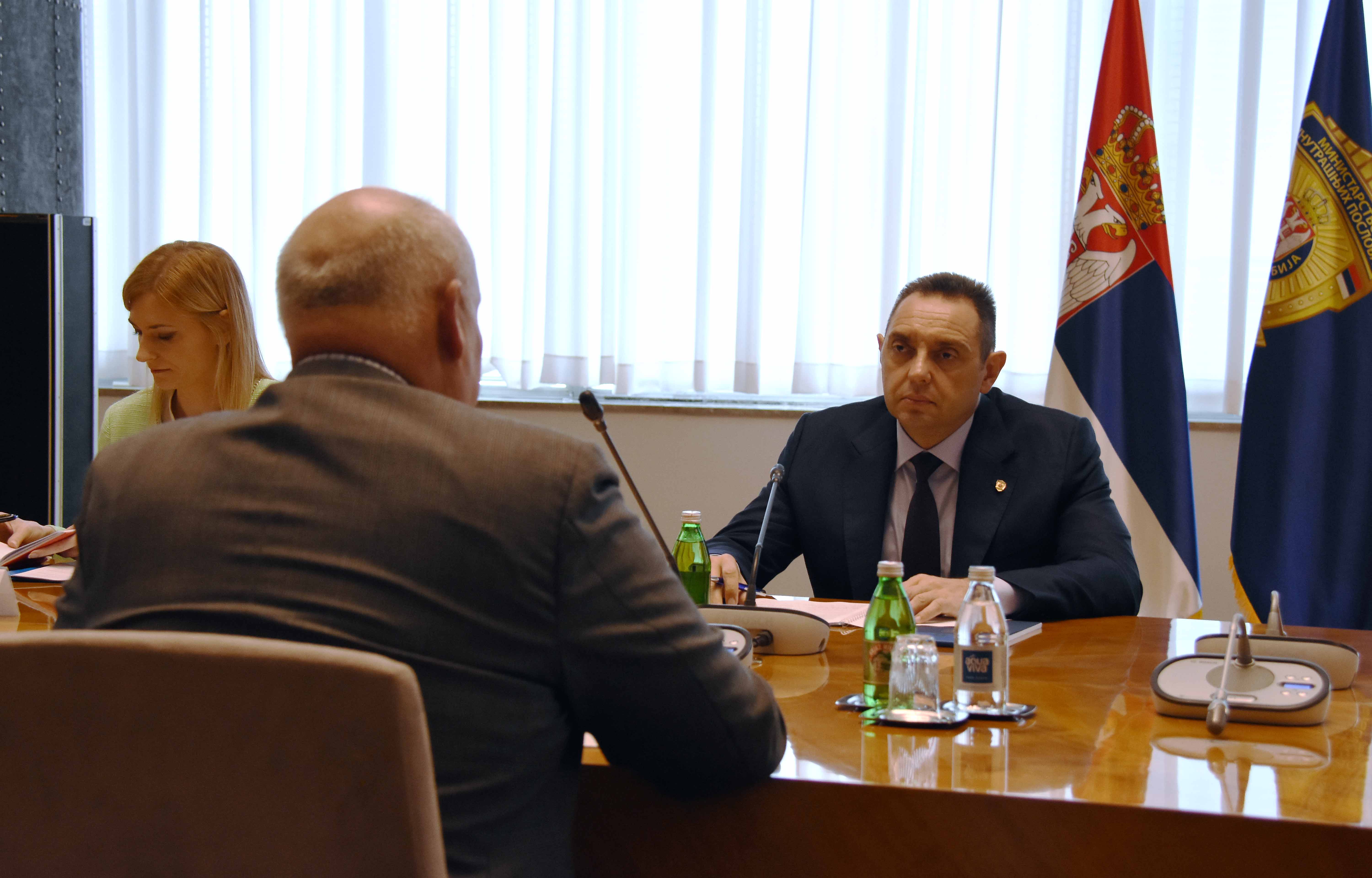 Ministar Vulin: Sporazum će doprineti uspostavlјanju međunarodnih standarda na beogradskom aerodromu