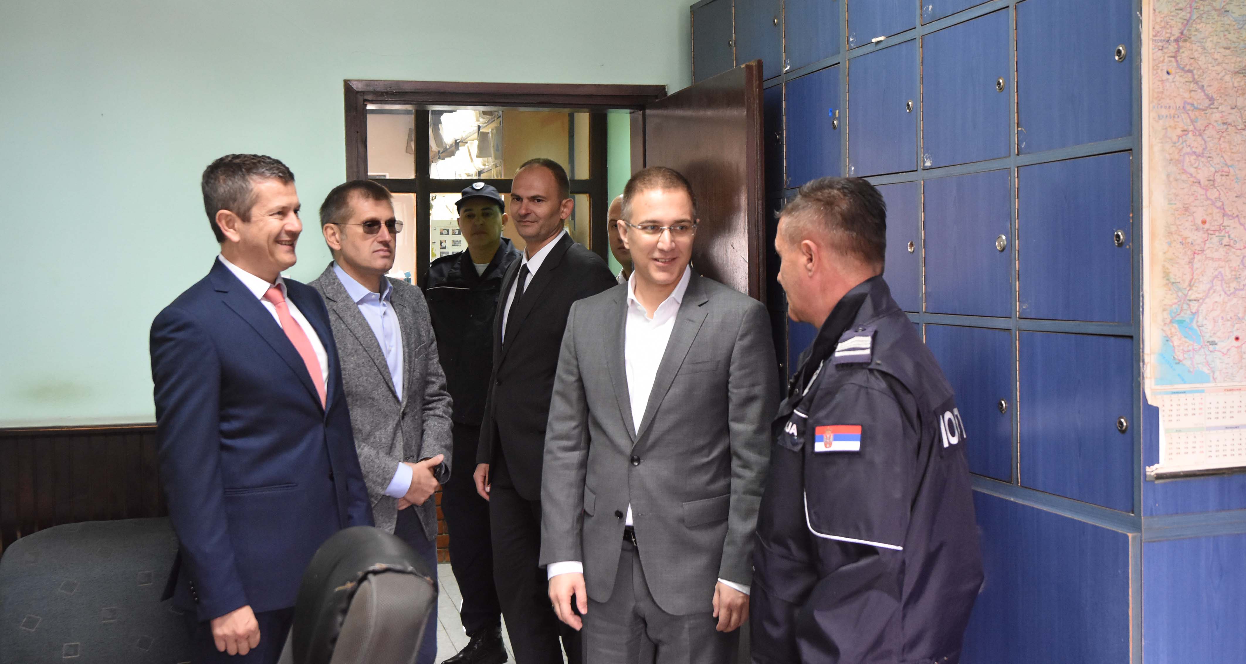 Ministar Stefanović obišao Policijsku stanicu u Koceljevi