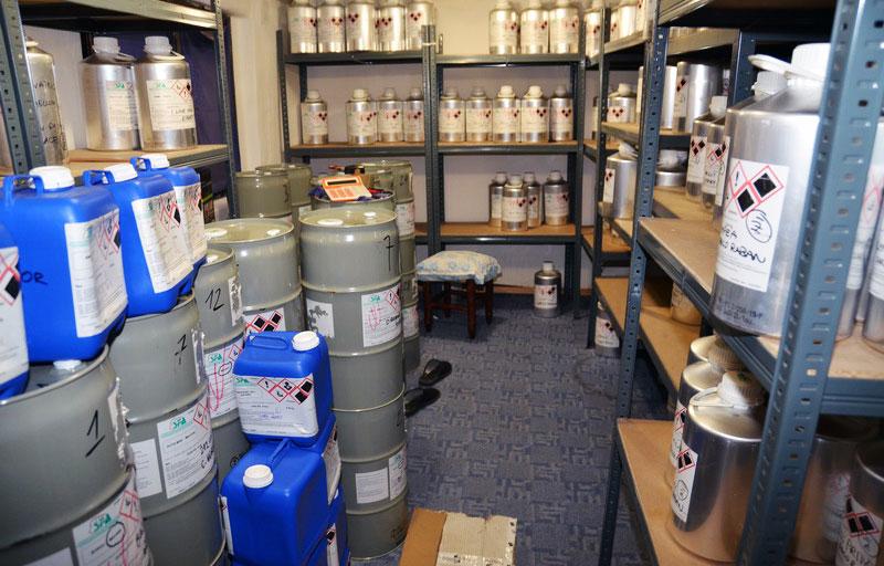 Otkrivena ilegalna laboratorija za proizvodnju parfema