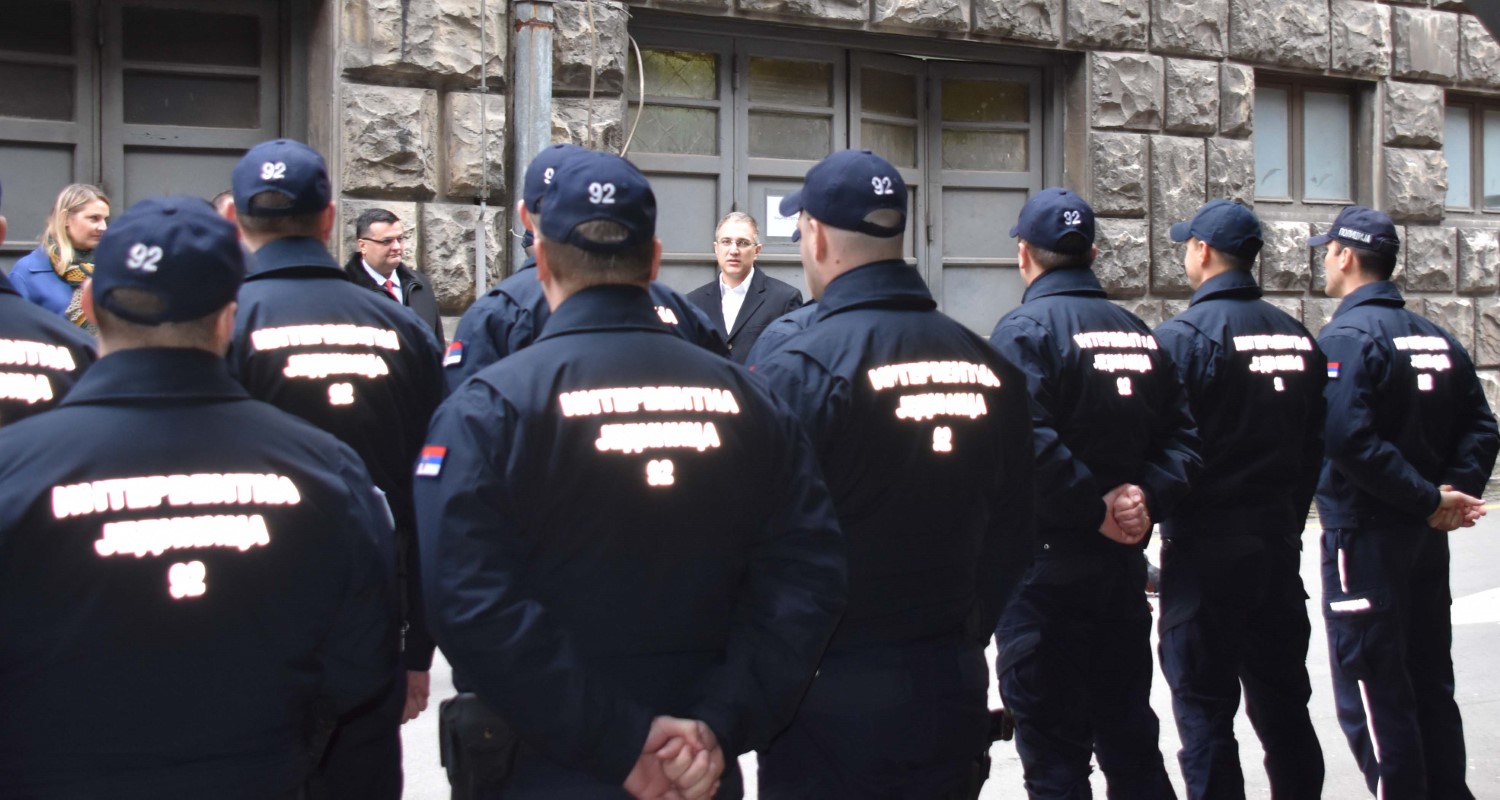 Министар Стефановић: Током новогодишње ноћи потребна пуна будност полиције и добар оперативни план