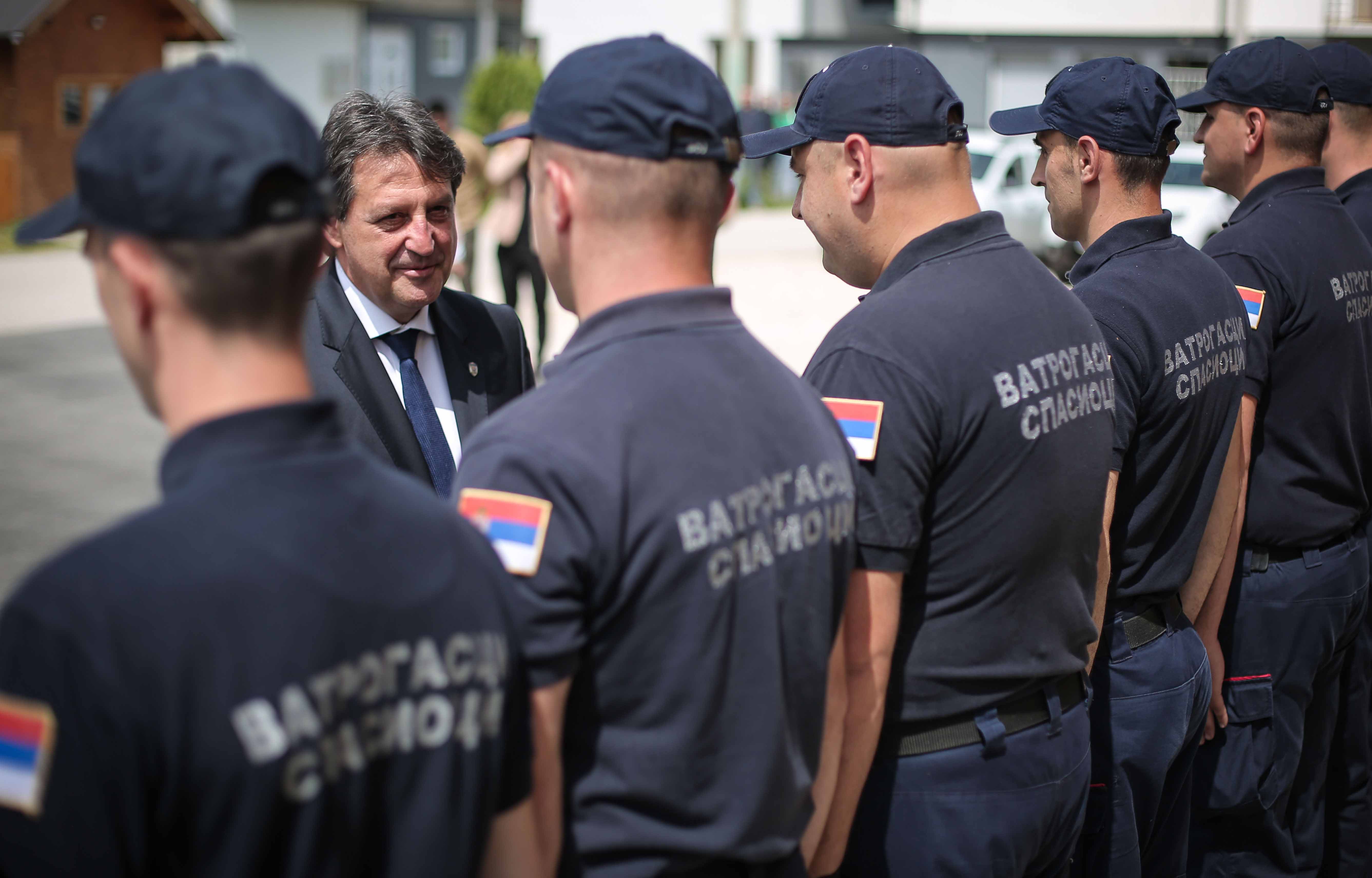 Министар унутрашњих послова Братислав Гашић отворио у Бродареву новоизграђени објекат Ватрогасно-спасилачког одељења