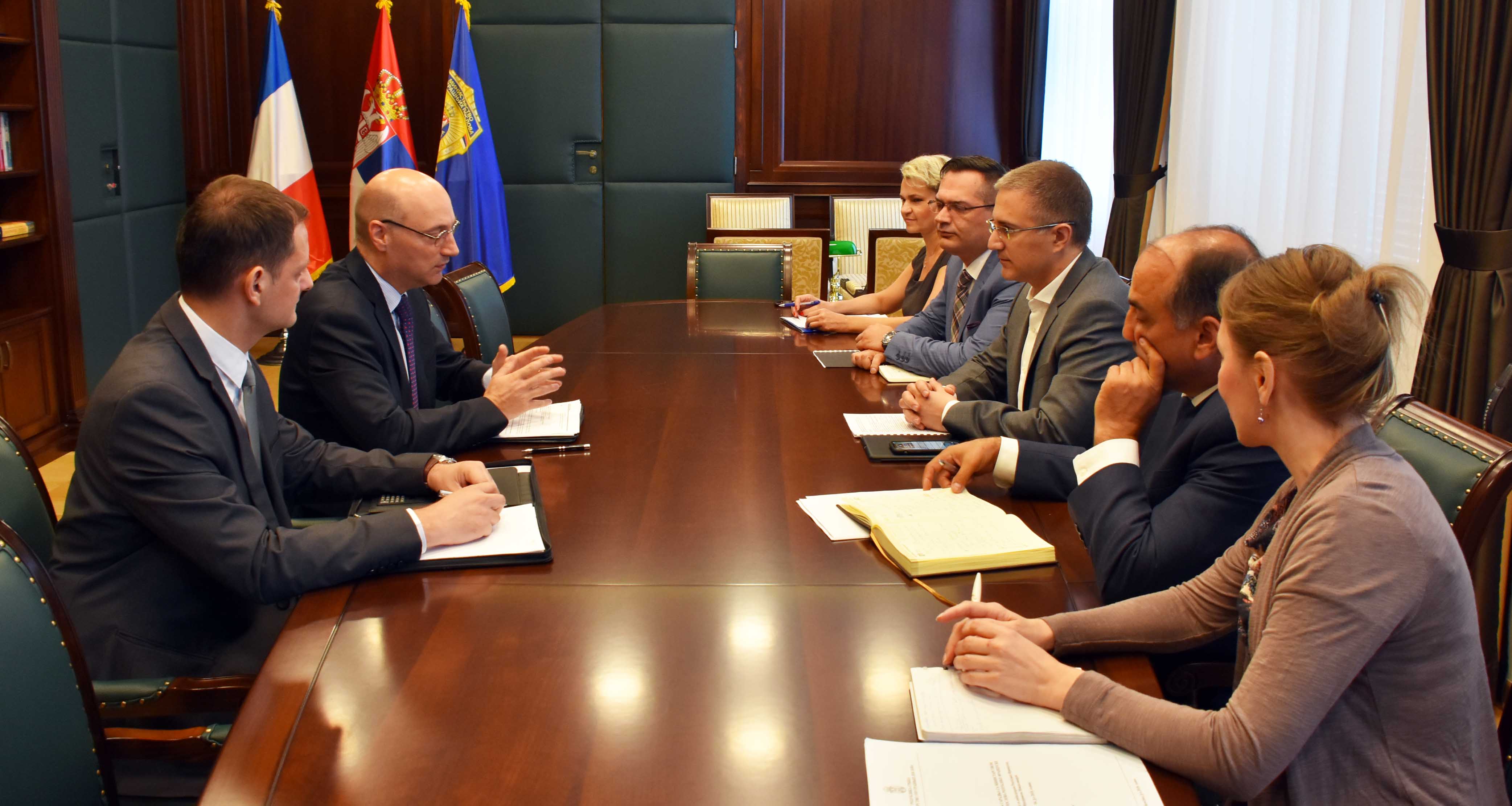 Амбасадор Мондолони оценио да је српска полиција у борби против тероризма најефикаснија у региону