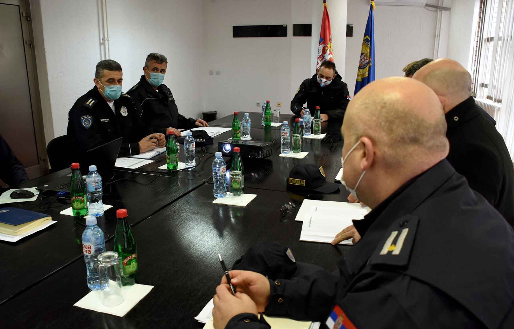 Ministar Vulin: Policija brine o bezbednosti Srba na KiM