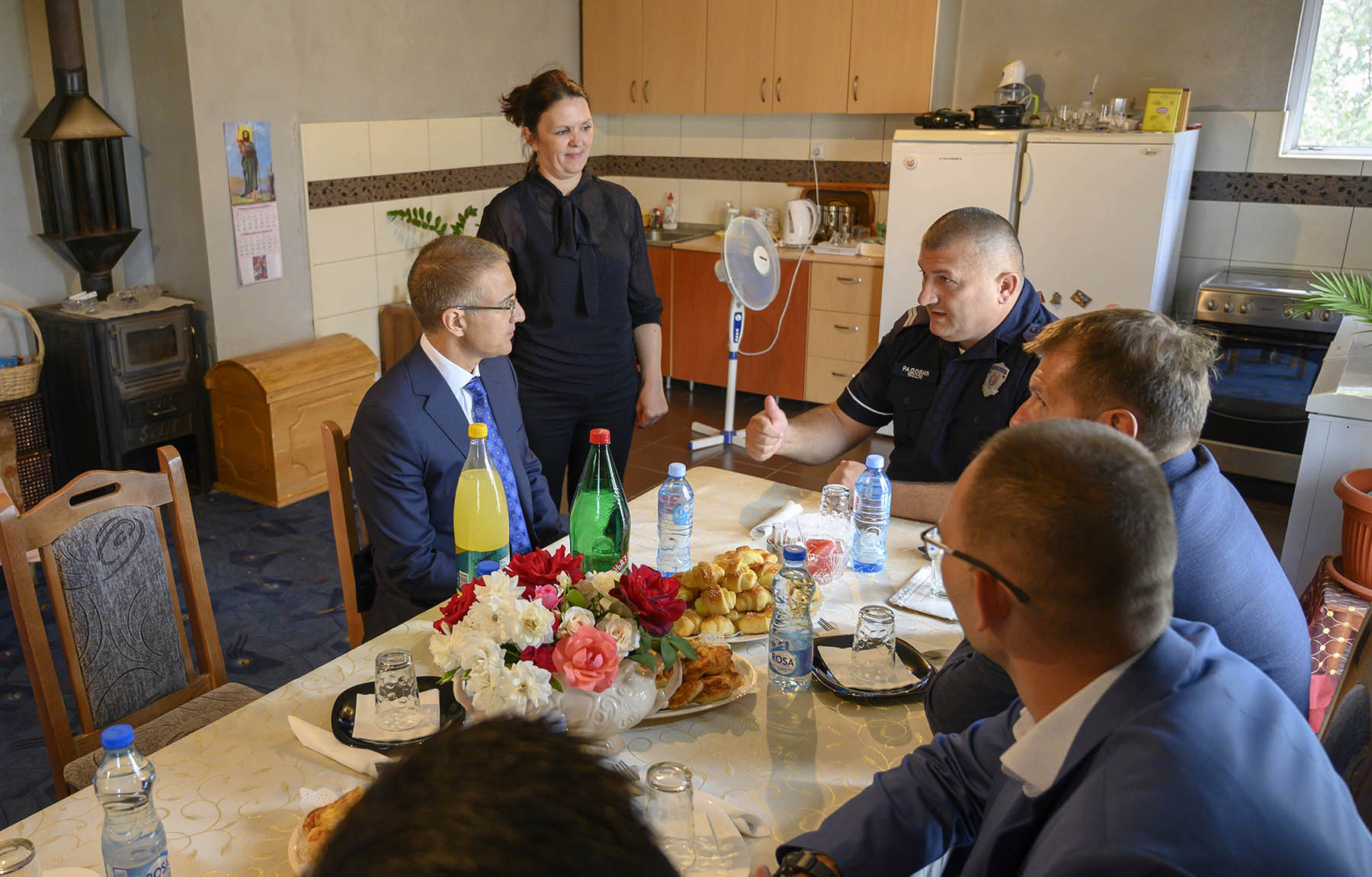 Министар Стефановић посетио шесточлану породицу Радовић