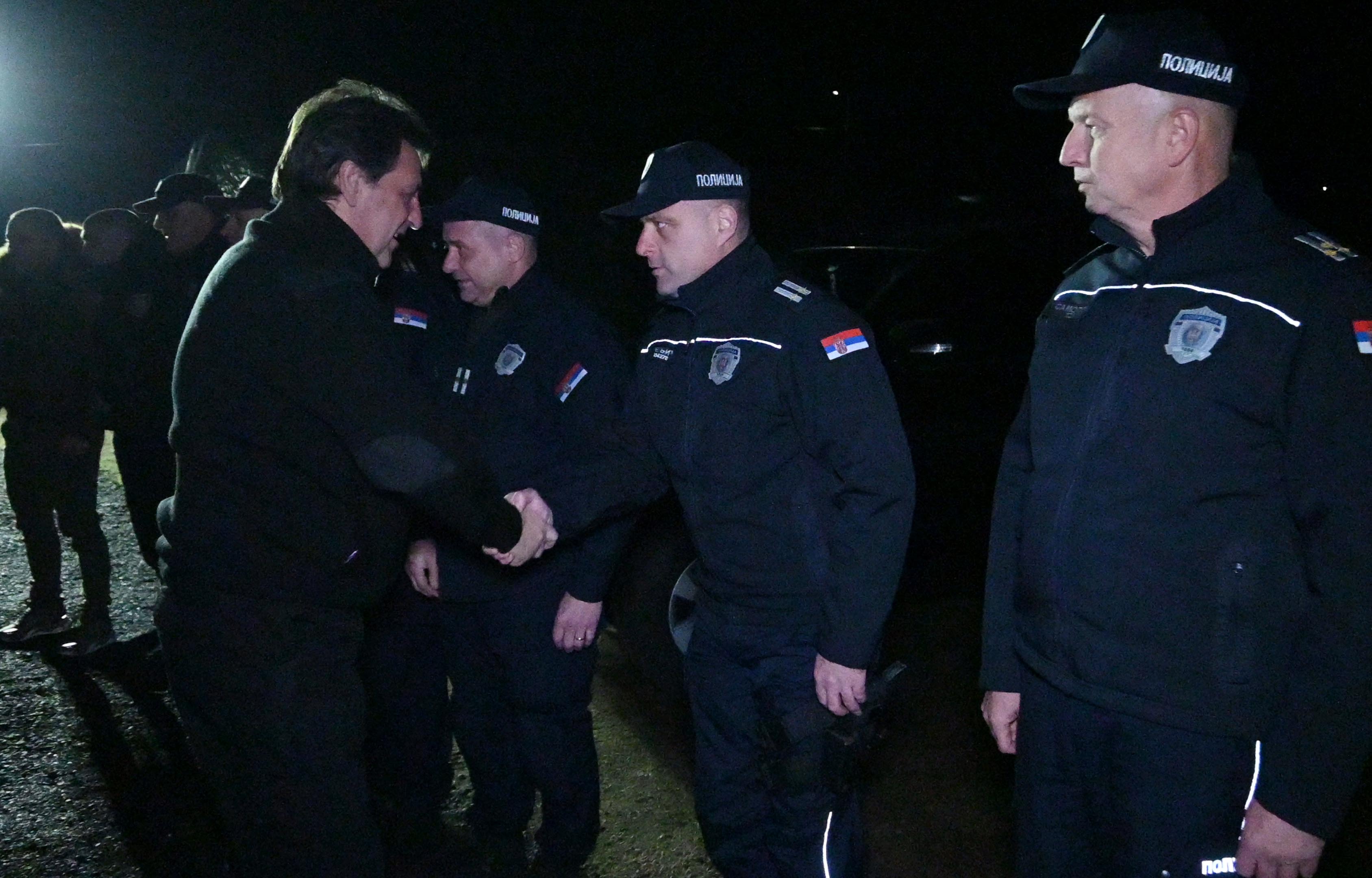 Ministar unutrašnjih poslova Bratislav Gašić obišao noćas na Paliću pripadnike MUP-a angažovane na suzbijanju iregularnih migracija