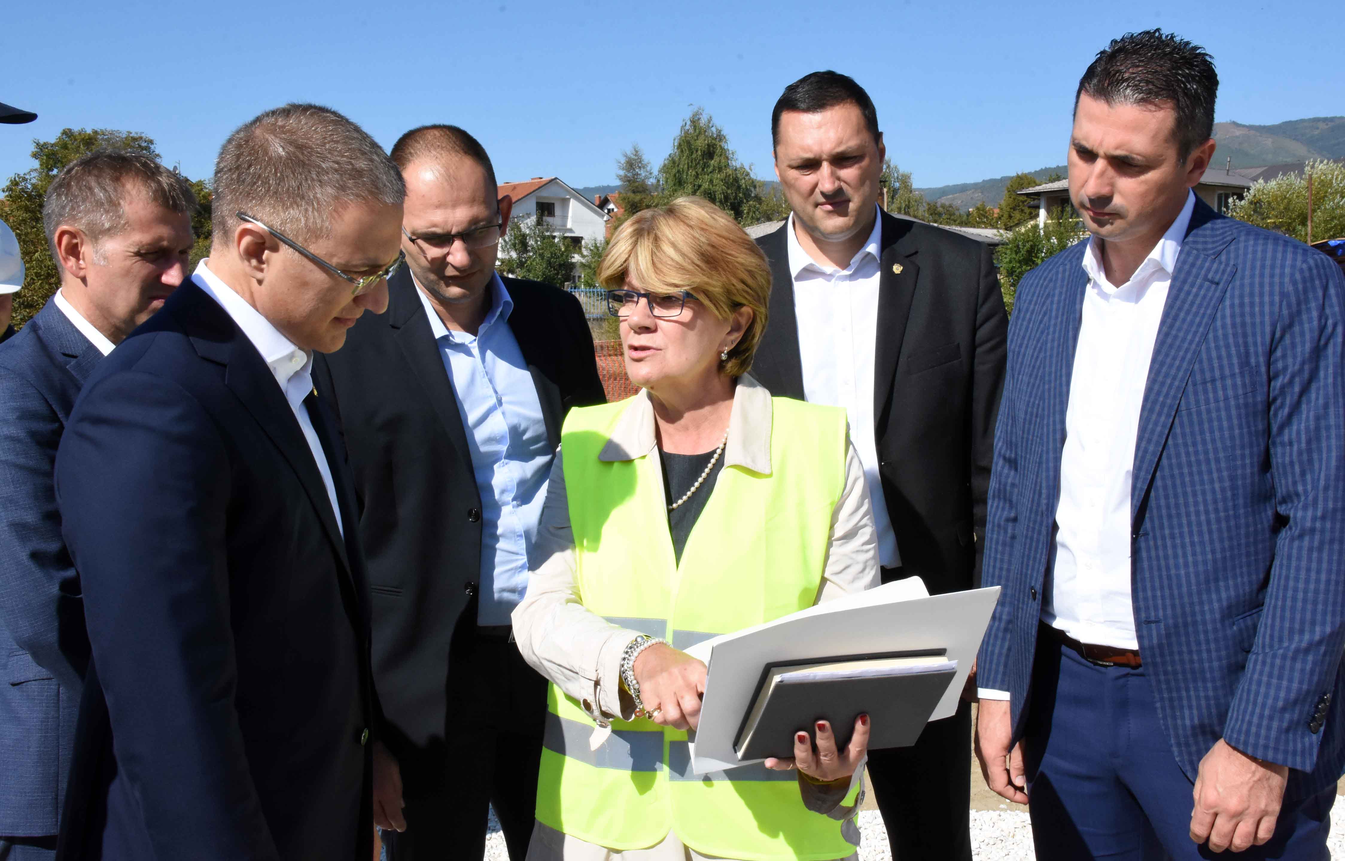 Ministar Stefanović obišao radove na izgradnji novog Regionalnog centra za vanredne situacije u Vranju