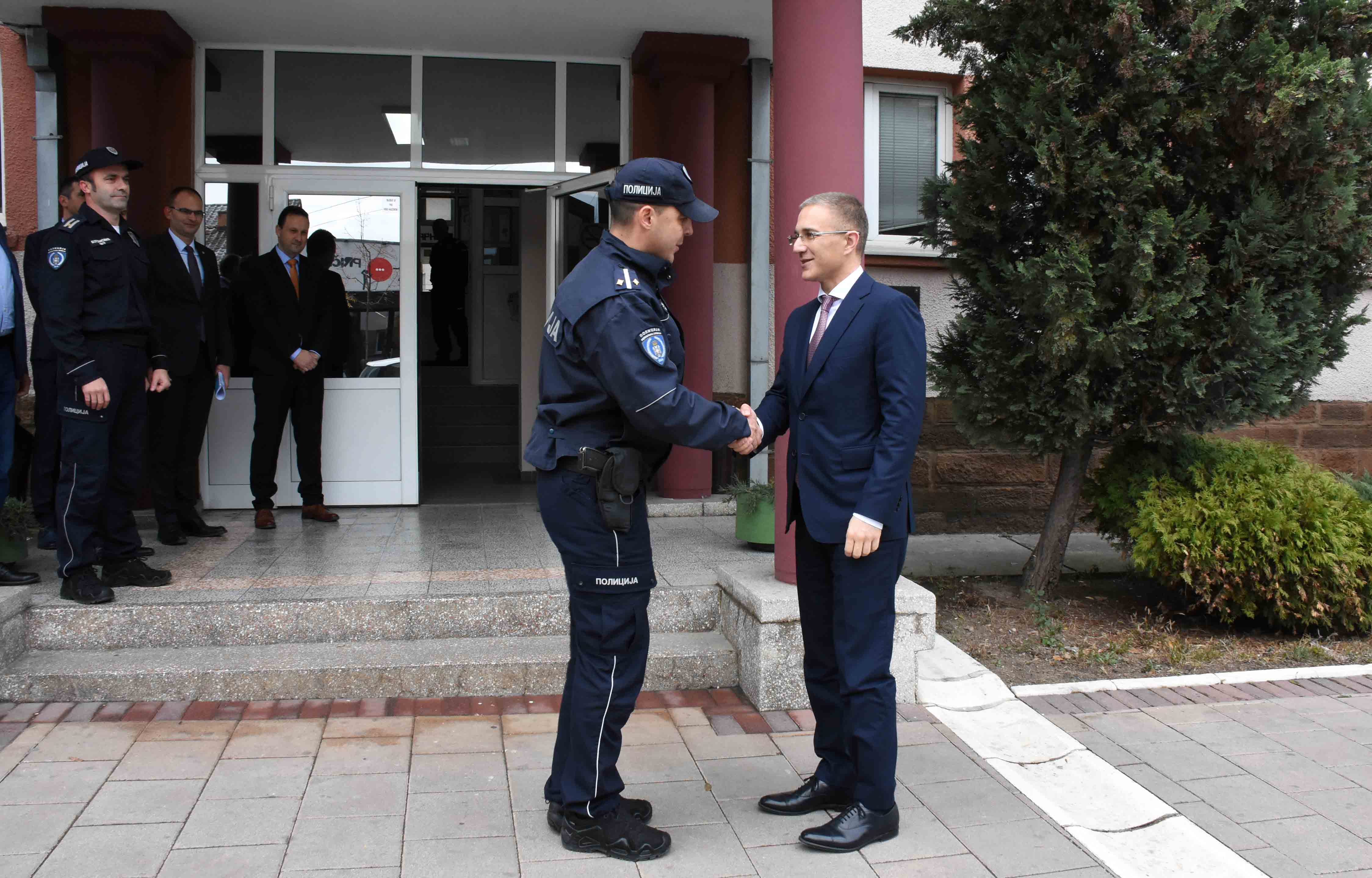 Ministar Stefanović razgovarao sa predsednikom opštine Gornji Milanovac o dalјim investicijama u ovu opštinu