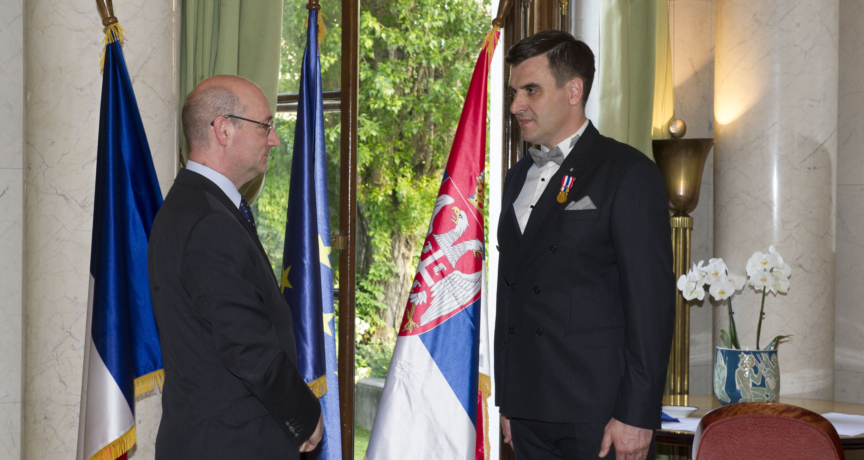 Šefu Biroa direktora policije Nemanji Bojičiću uručeno veliko priznanje u Ambasadi Francuske
