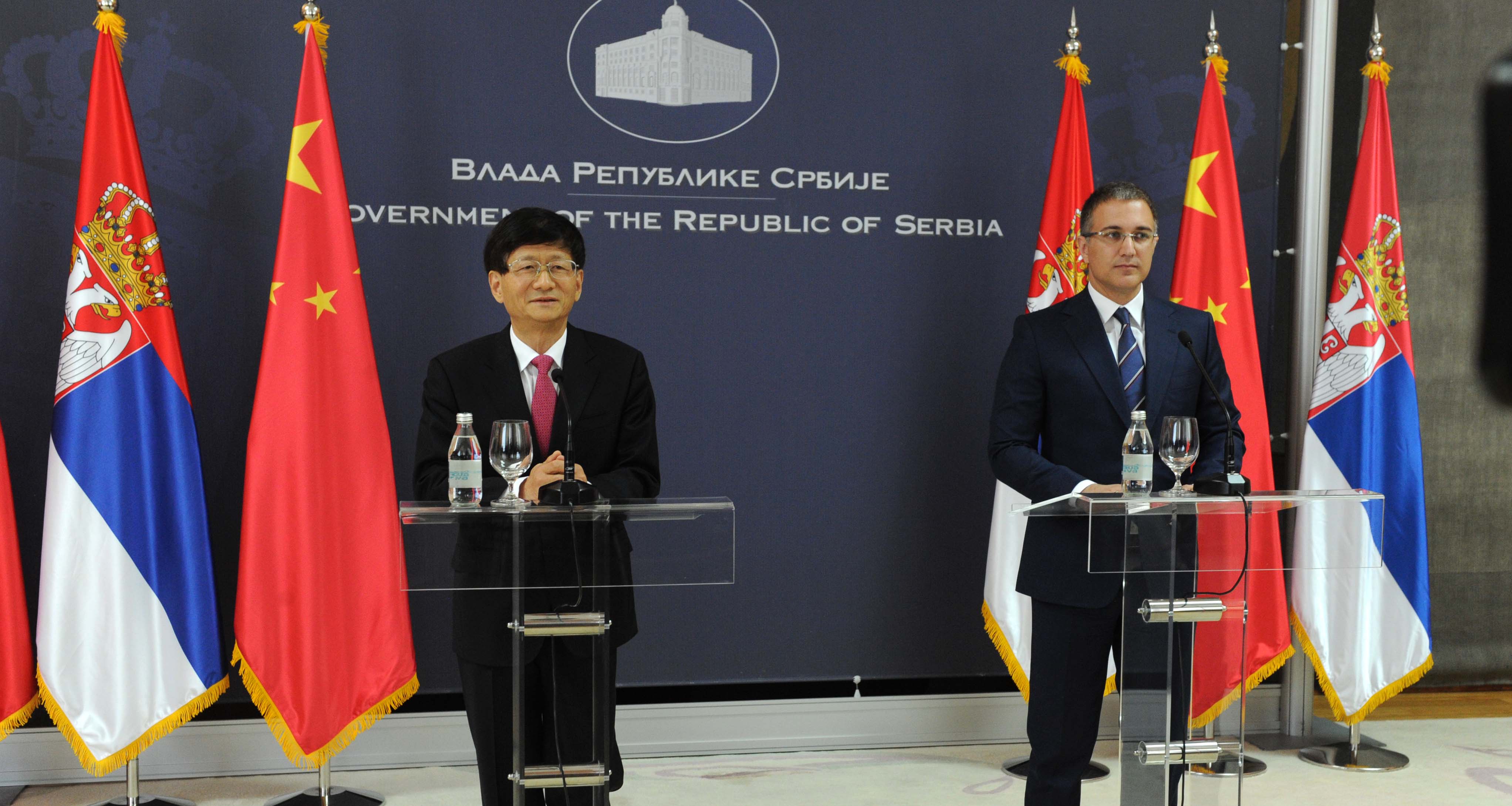 Stefanović i Đijendžu: Srbija i Kina produbiće saradnju u oblasti bezbednosti
