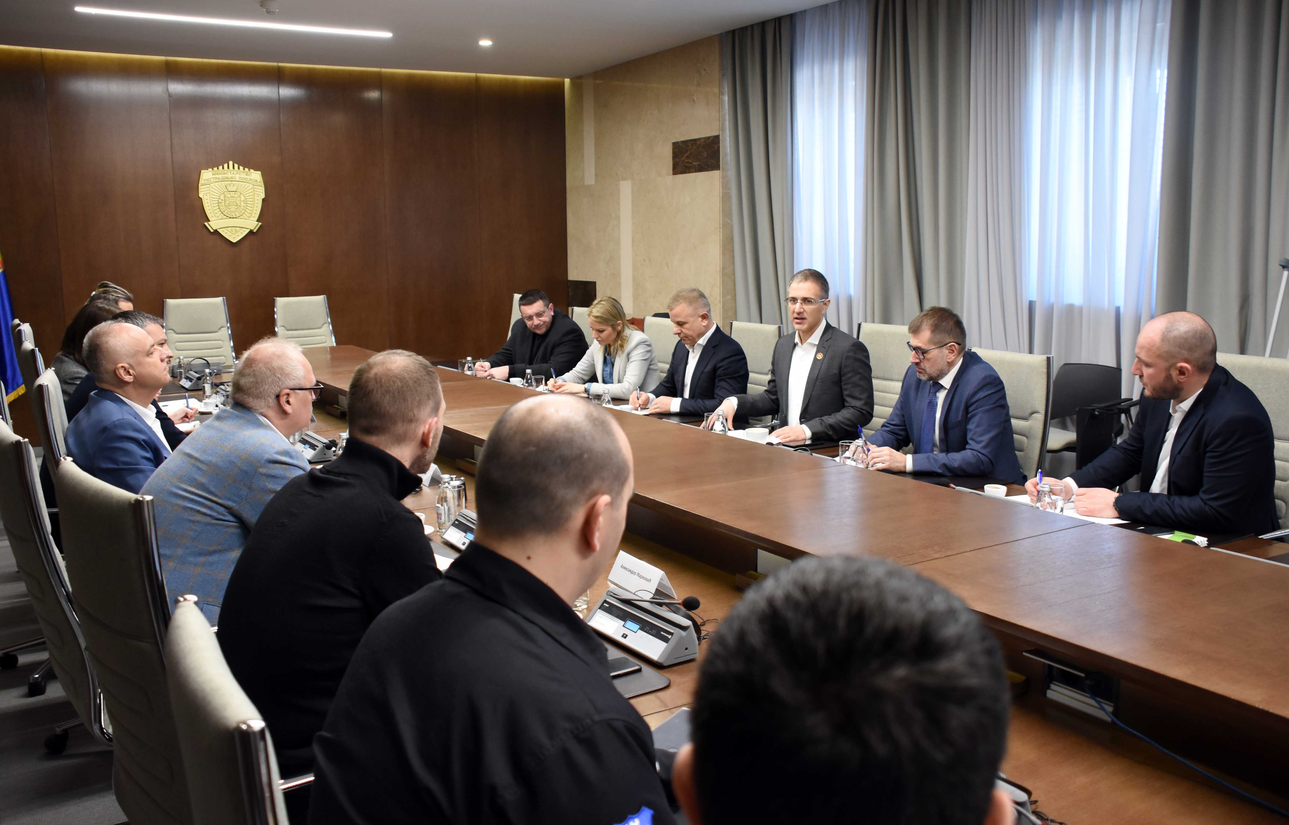 Ministar Stefanović razgovarao sa predstavnicima Grada Beograda u vezi sa merama koje će preduzeti u cilјu pomoći najstarijim građanima