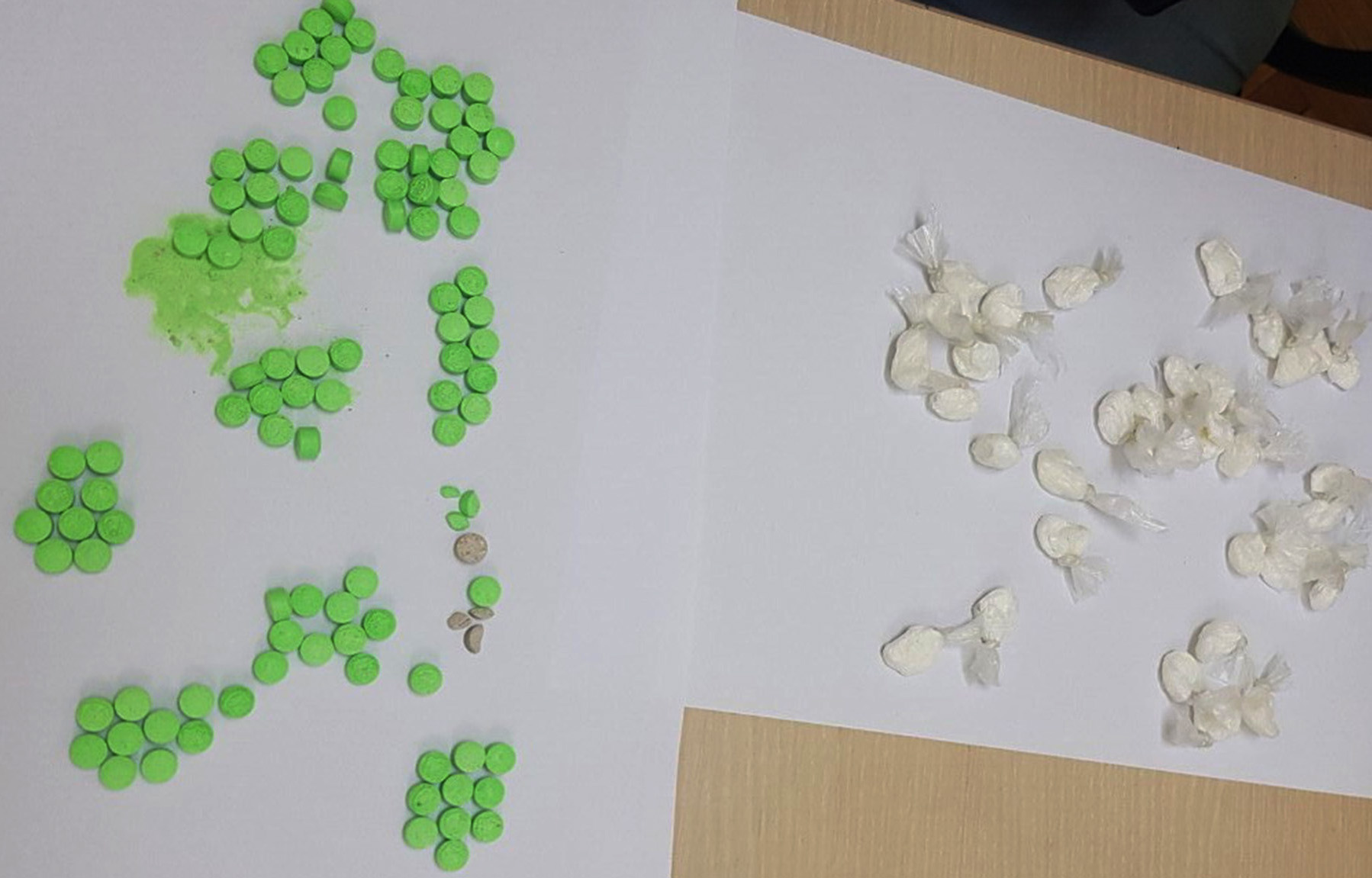 Полиција је претресом возила осумњиченог пронашла 324 грама амфетамина и 102 таблете МДМА