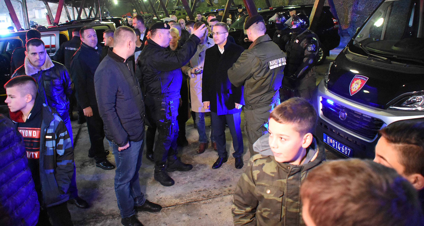 Београдски одред Жандармерије угостио децу са Косова и Метохије, као и децу страдалих припадника МУП-а