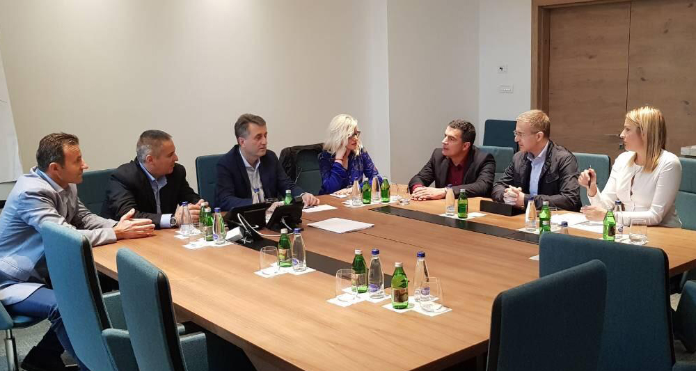 Небојша Стефановић и Мевлудин Нухоџић разговарали у Тивту о унапређењу сарадње две земље 