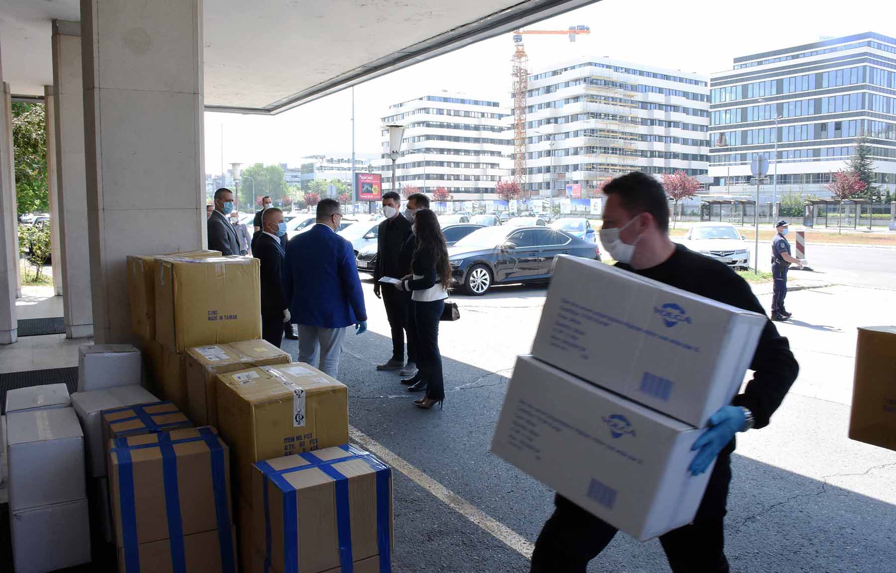 Српско-руски хуманитарни центар донирао вредну опрему припадницима МУП-а