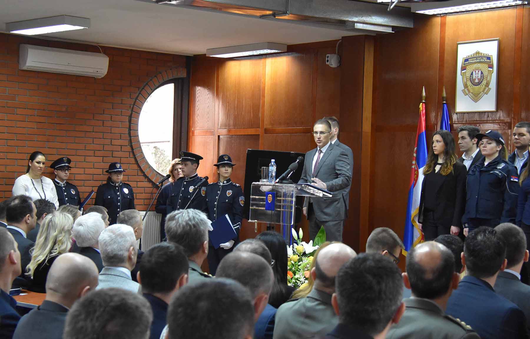 Стефановић: Криминалистичко-полицијски универзитет мора да буде више и дубље везан за Министарство унутрашњих послова
