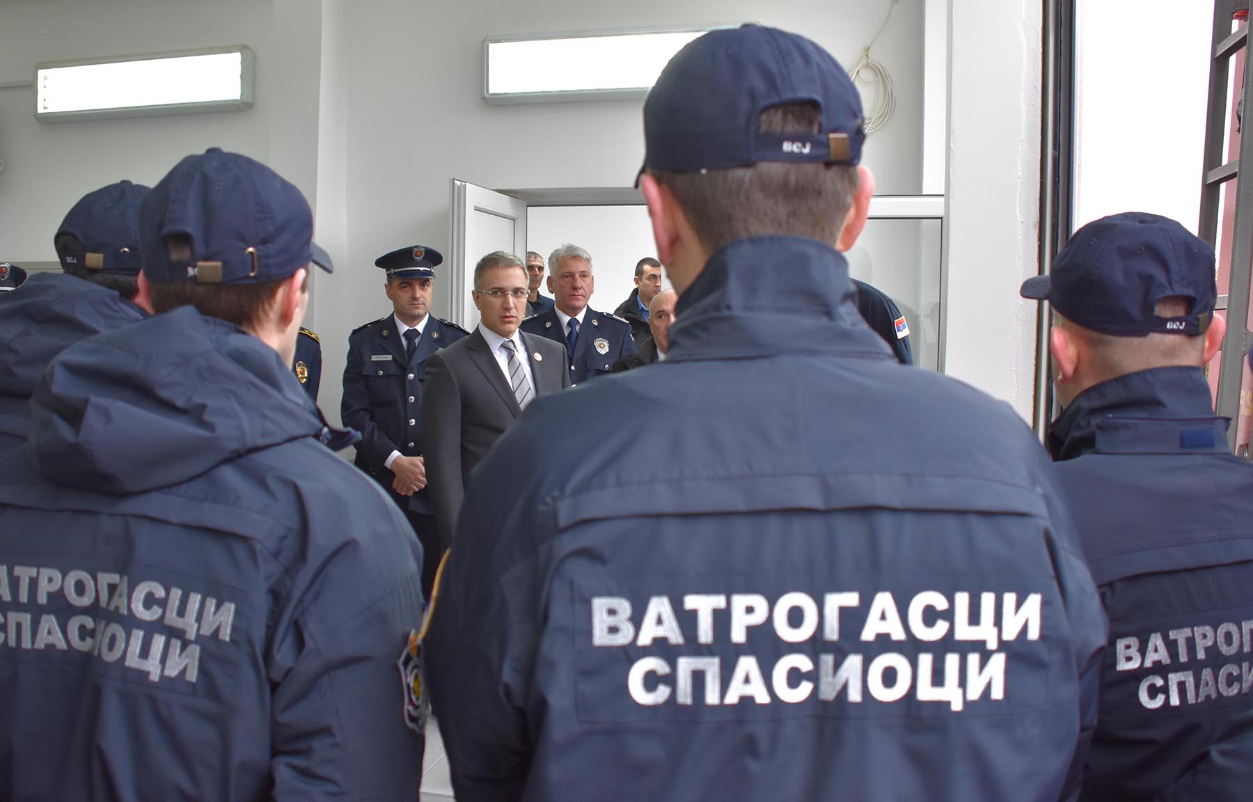 Стефановић: Наставићемо са опремањем и изградњом капацитета полицијских управа и других сектора Министарства