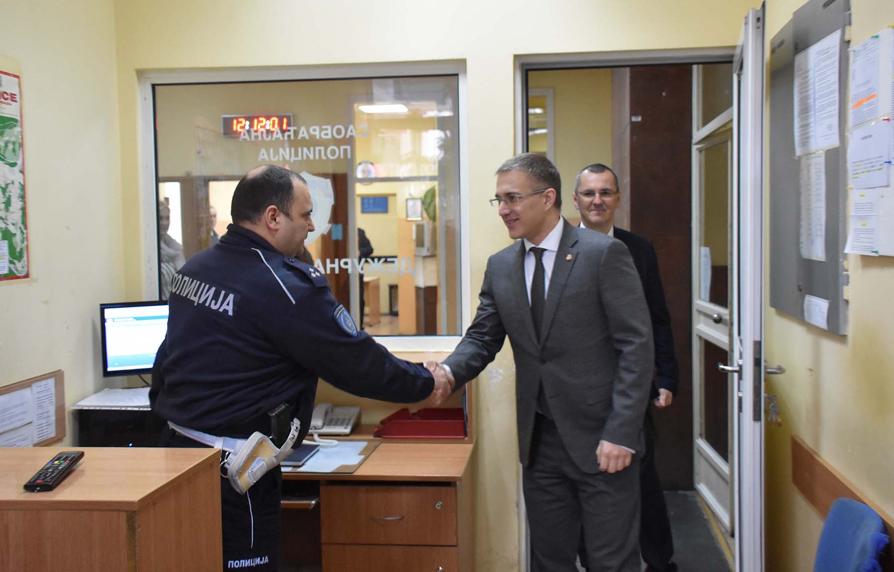 Стефановић: Наставићемо да инвестирамо у полицију, која је гарант сигурности и стабилности наше земље